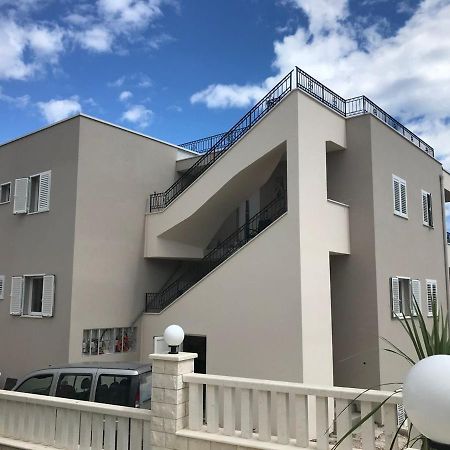 Apartment Lizzi. Trogir Exterior foto